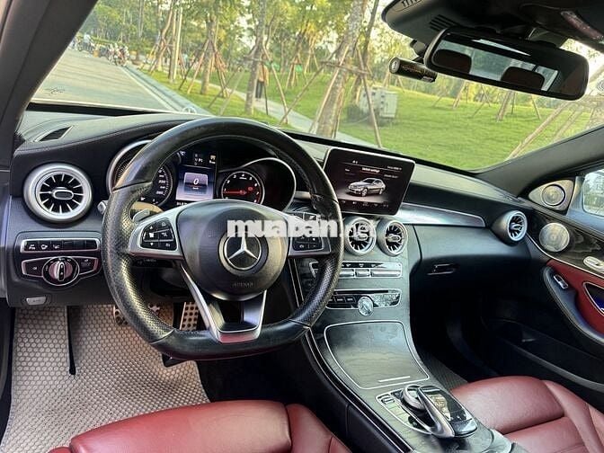 Mercedes Benz C 2015 C300 AMG - 120000 km