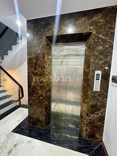 Bán nhà phân lô ngõ 230 Lạc Trung 78m2*8T,oto tránh,MT:5.4m,KD,29.8tỷ.