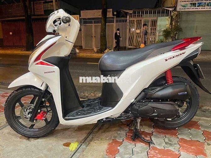 Honda Vision 2019 Màu Trắng - ODO CHUẨN 23 NGHÌN