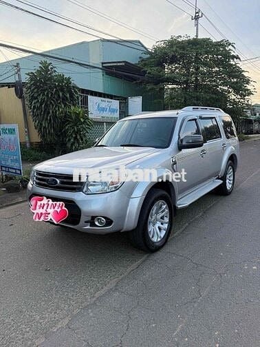 Ford Everest 2013 2.5L 4x2 MT - 100000 km