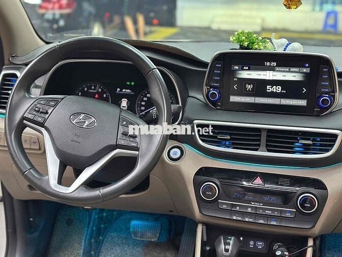 Hyundai Tucson 2.0 ATH xăng đặc biệt sản xuất 2021
