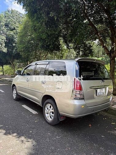 Toyota Innova 2006 G - 239000 km