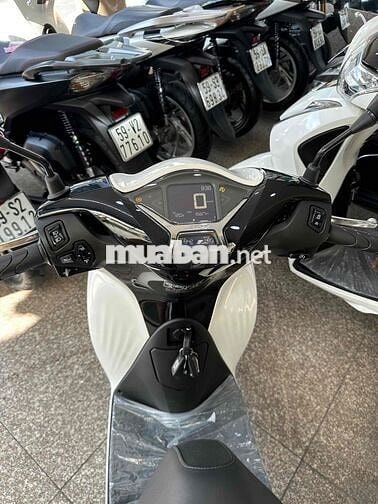 SH 125i ABS + HSTC 8/2025 Trắng BSTP Chính Chủ