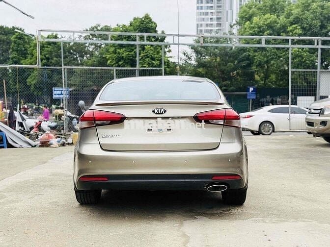 Kia Cerato 2016 1.6 AT - 110000 km