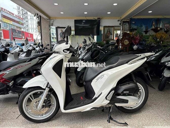 SH 150i ABS 2017 Smartkey Trắng BSTP Chính Chủ