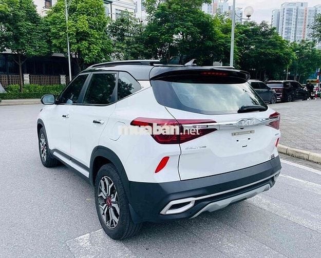 SELTOS 1.6 Premium 2022;1,7 vạn km zin…