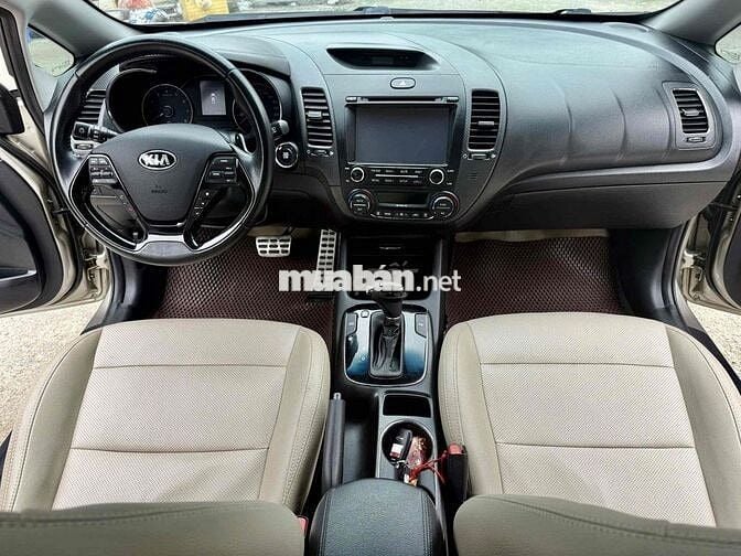 Kia Cerato 2016 1.6 AT - 110000 km