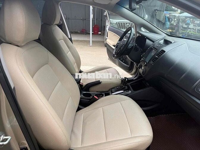 Kia Cerato 2016 1.6 AT - 110000 km