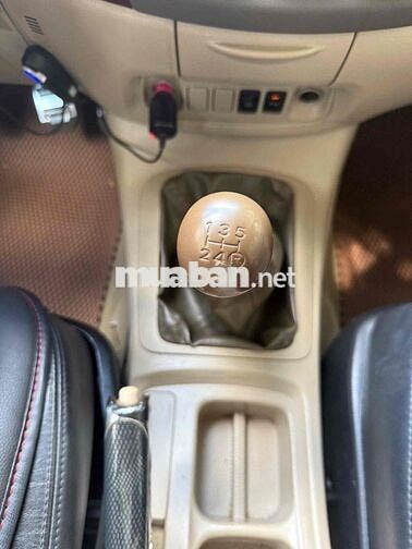 Toyota Innova 2006 G - 239000 km