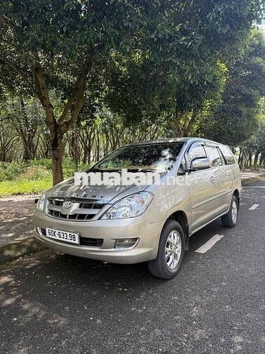 Toyota Innova 2006 G - 239000 km