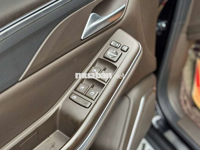 VinFast Lux SA2.0 2021 PLUS 55.000 km