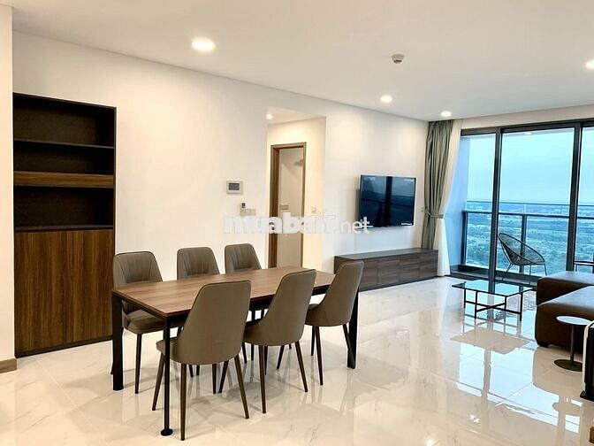 Cho thuê căn hộ 3PN, 2WC, 130m2, Sunwah Pearl - Thương lượng 9 Chủ.