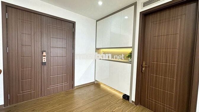 Bán căn hộ 3PN full nội thất tại Chung cư CS113 Trung Kính– sẵn sổ đỏ