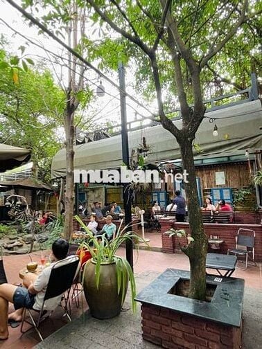 Sang quán cafe đang hoạt động tại bà điểm hóc môn