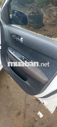 211 2011 1.4 AT - 148888 km