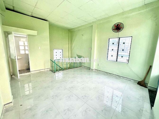 CHO THUÊ NHÀ KINH DOANH MẶT ĐƯỜNG CHÍNH LHP GIÁ 10TRIỆU/THÁNG