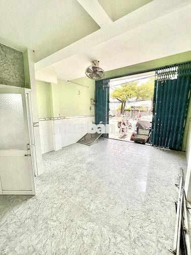 CHO THUÊ NHÀ KINH DOANH MẶT ĐƯỜNG CHÍNH LHP GIÁ 10TRIỆU/THÁNG