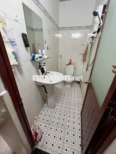 Phòng trọ vip quận 10 cách Vạn Hạnh mall 300 mét