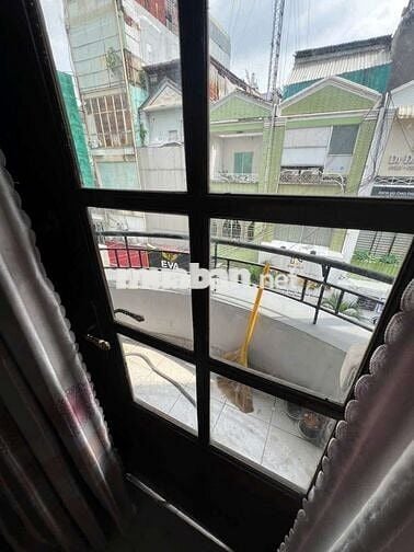 Phòng trọ vip quận 10 cách Vạn Hạnh mall 300 mét