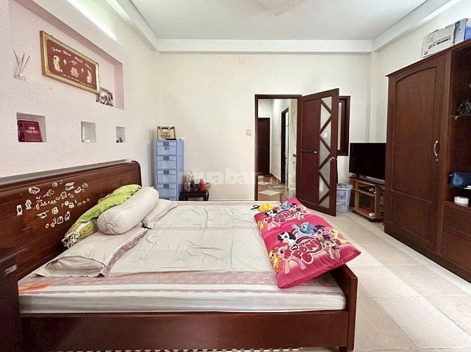 NHÀ ĐẸP TRUNG TÂM - HIẾM CÓ - GIÁ 2,84 TỶ - LÊ TẤN QUỐC - TÂN BÌNH 