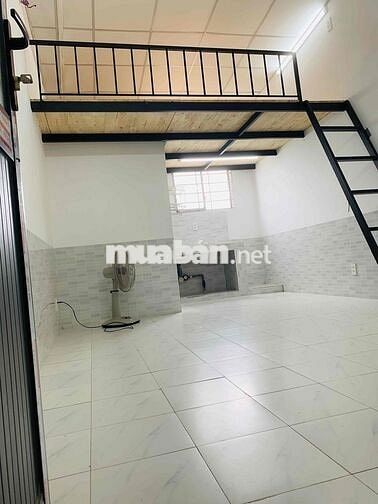 Phòng trọ bancon 20m2 Đường 27 Chợ An Nhơn
