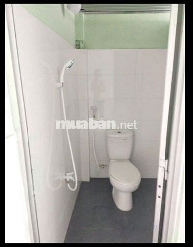 Phòng cho thuê giá rẻ cho người đã lập gia đình ở! Cảm ơn!