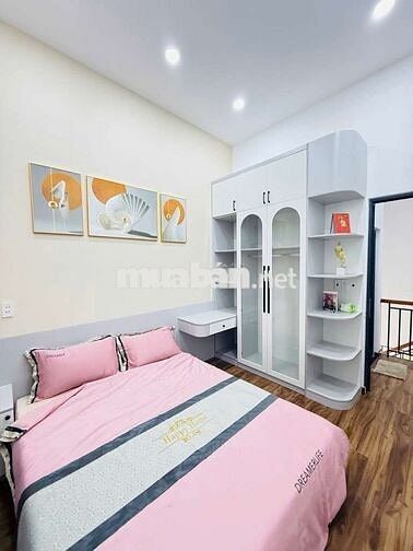 60 triệu/m2 nhà 3 phòng ngủ hẻm xe tải full nội thất đường Nguyễn Oanh