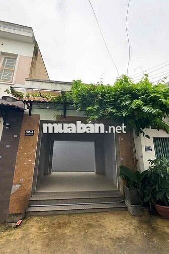 nhà sau căn mặt tiền HT45 . hẻm 4,5m xe hơi đậu cửa. khu dân cư HH