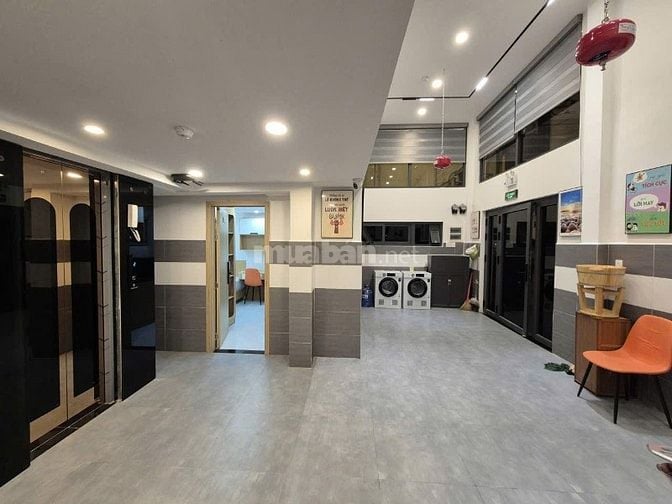 Chính chủ bán toà nhà tôn thất Tùng quận 1 dt 72m. 4l gia 36ty800 