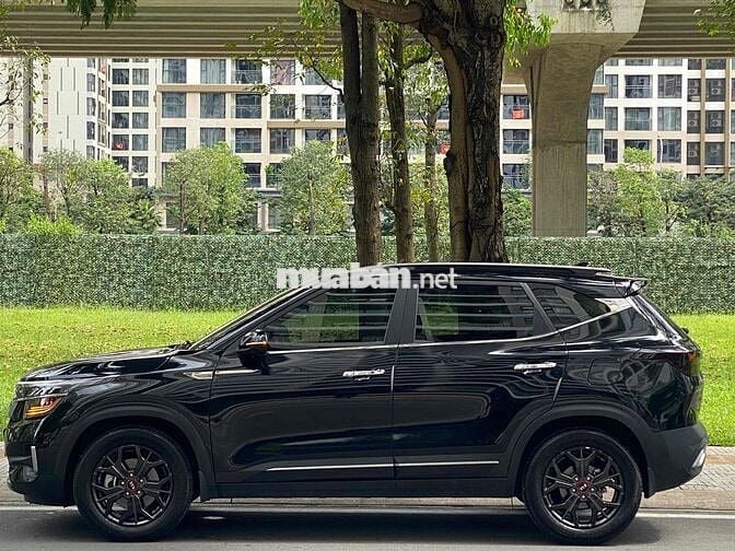 Cần bán siêu phẩm Seltos Premium