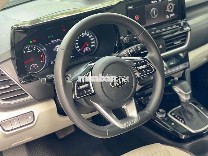 Cần bán siêu phẩm Seltos Premium