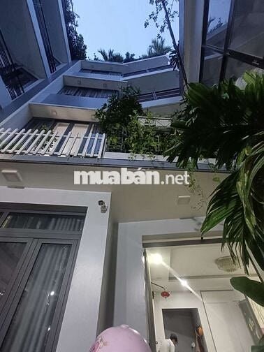 Căn hộ mới xây ngay ngã 4 Bốn Xã - Duplex bancol, full nội thất + mgr