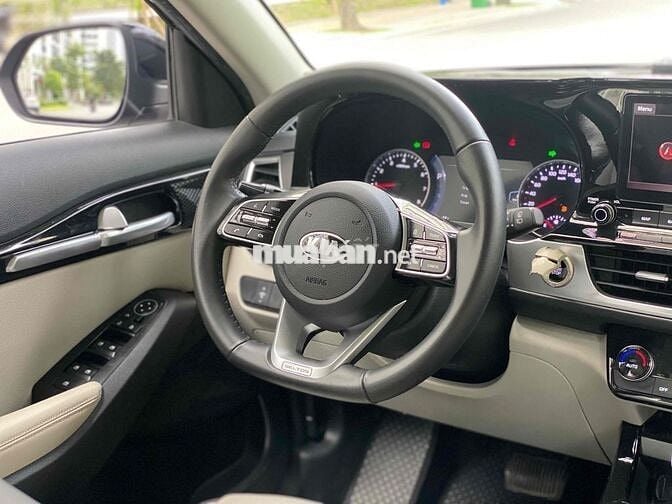 Cần bán siêu phẩm Seltos Premium