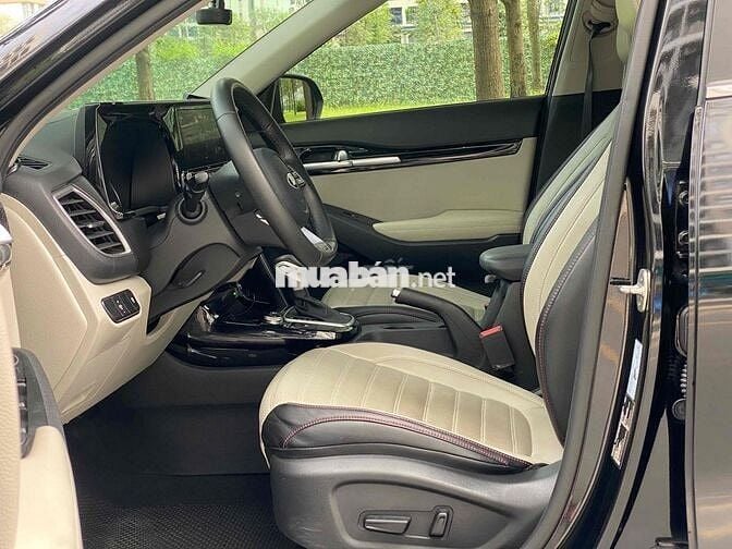 Cần bán siêu phẩm Seltos Premium