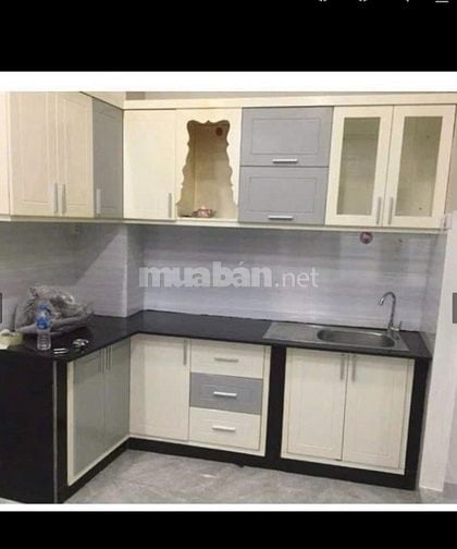 Bán nhà chỉ 3,2 tỷ Trần Hưng Đạo P1 Q5 dt 3,7x5m 3 tầng hẻm đẹp.