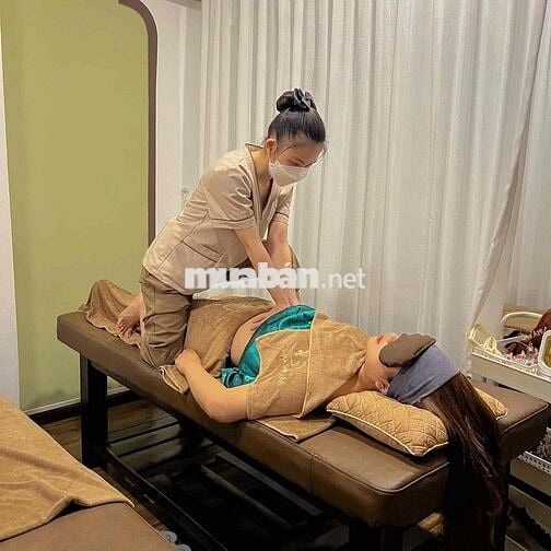 NHÀ THUÊ NGUYÊN CĂN CÓ SPA SẴNG VÀO KD