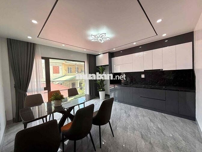 BÁN NHÀ ĐÀM QUANG TRUNG 46m²6 TẦNG THANG MÁY ,LÔ GÓC THOÁNG