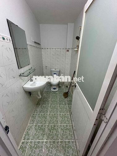 Cho thuê nhà mặt tiền đường nội bộ Khu Bình Phú Q6