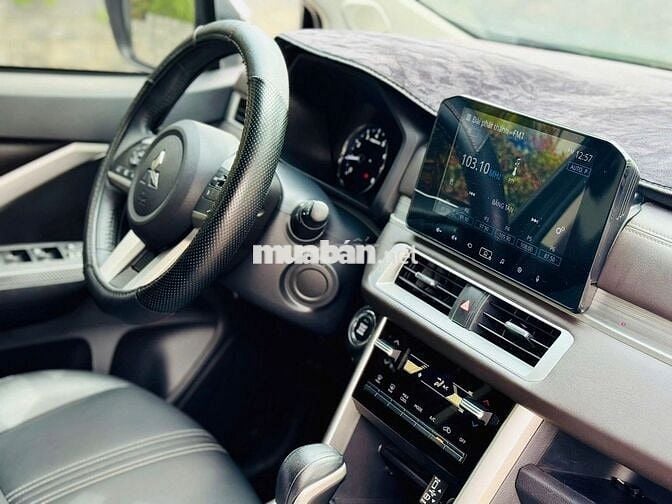 Mitsubishi Xpander Premium 1.5 AT 2024 - 24000 km