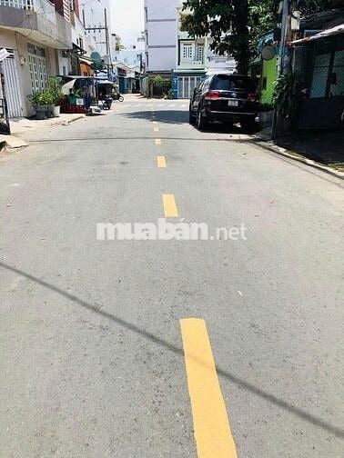 RẺ!! 6,9 tỷ-Nhà Lạc Long Quân-dt hiếm 5x15m–Xe hơi ngủ nhà-CTXD:5 tầng