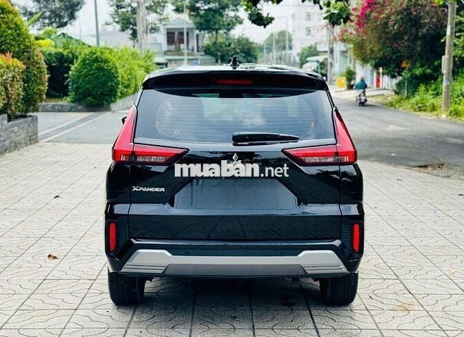 Mitsubishi Xpander Premium 1.5 AT 2024 - 24000 km