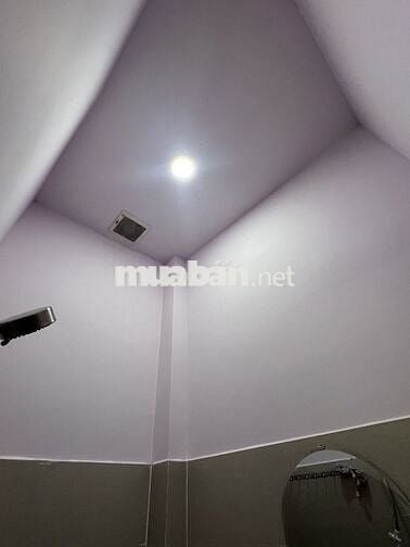 Phòng đẹp 16m2, WC riêng, bếp riêng, máy lạnh, gần Gigamall