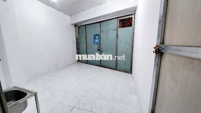 Cho thuê Ki ốt, mặt bằng kinh doanh, đường 551/225 Lê Văn Khương