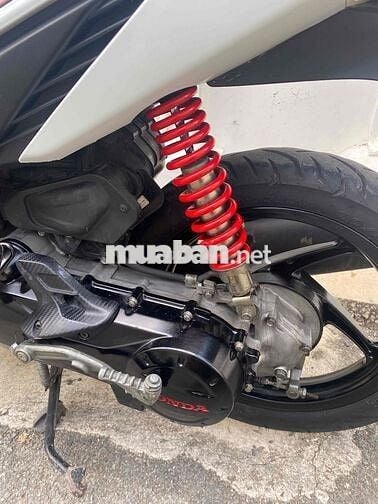 click 110 -9 chủ kí bán máy zin êm