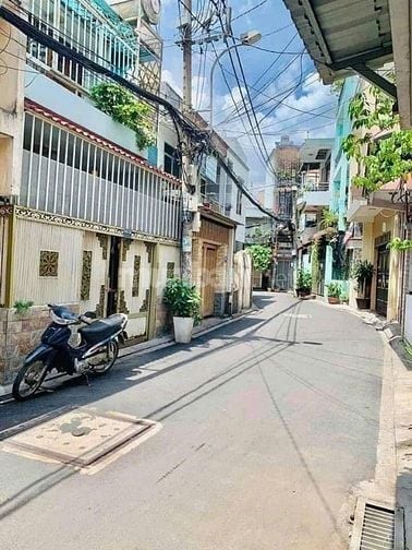 BÁN NHÀ HẺM XE HƠI LẠC LONG QUÂN – P8, TÂN BÌNH