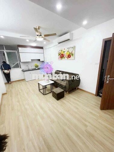 Bán CCMN Giá Rẻ Siêu Thoáng Đẹp - Tầng 3 Thang Bộ - Ko mất phó dịch vu