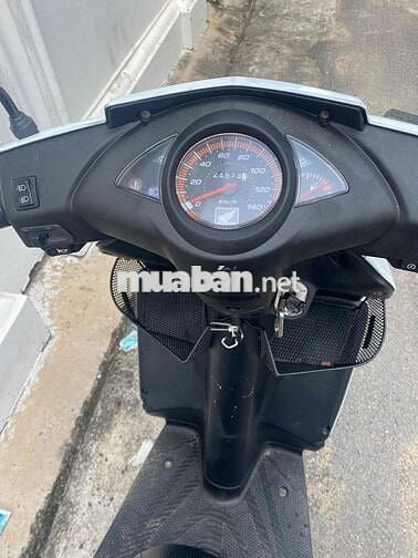 click 110 -9 chủ kí bán máy zin êm