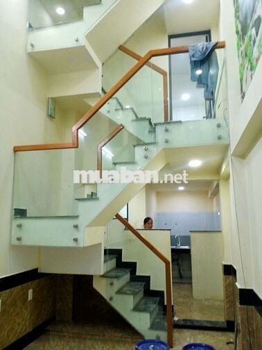 Bán Nhà 3 tầng hẻm 5m thông hiệp thành 17 qu12 3pn 3wc giá 2tỷ780 shr