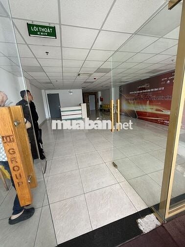 Cho thuê văn phòng Phổ Quang Tân Bình - sàn 150m² giá chỉ 30tr/tháng