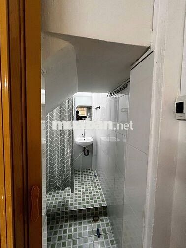Nhà Mới 2PN Hẻm Xe Hơi Nguyễn Trãi Quận 1